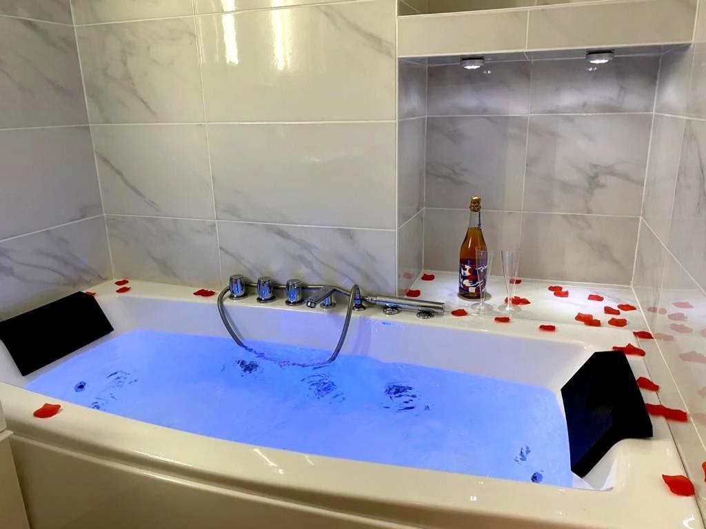 Le Rex - Bel Appt Avec Sauna Нант Экстерьер фото
